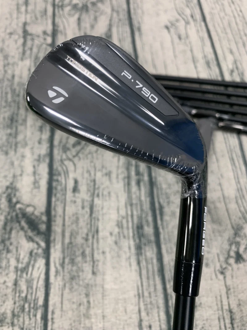 TAYLORMADE P790 IRON  4-PW BLACK 2019 - Image 4