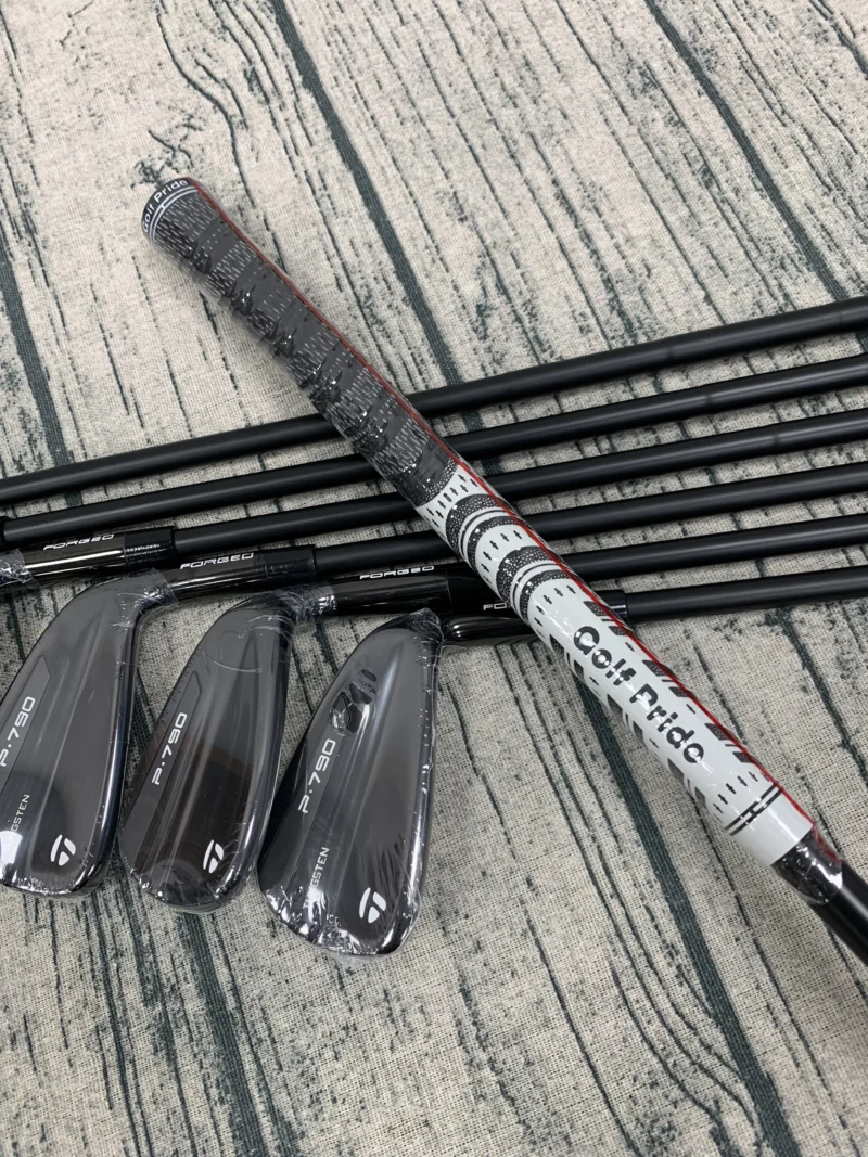 TAYLORMADE P790 IRON  4-PW BLACK 2019 - Image 11