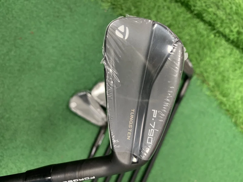 TAYLORMADE P790 IRON 4-PW BLACK 2021 - Image 10